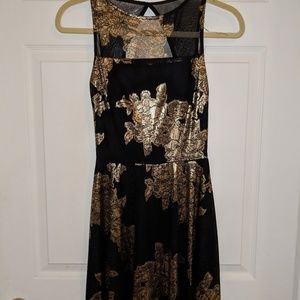 lord and taylor black and gold dress